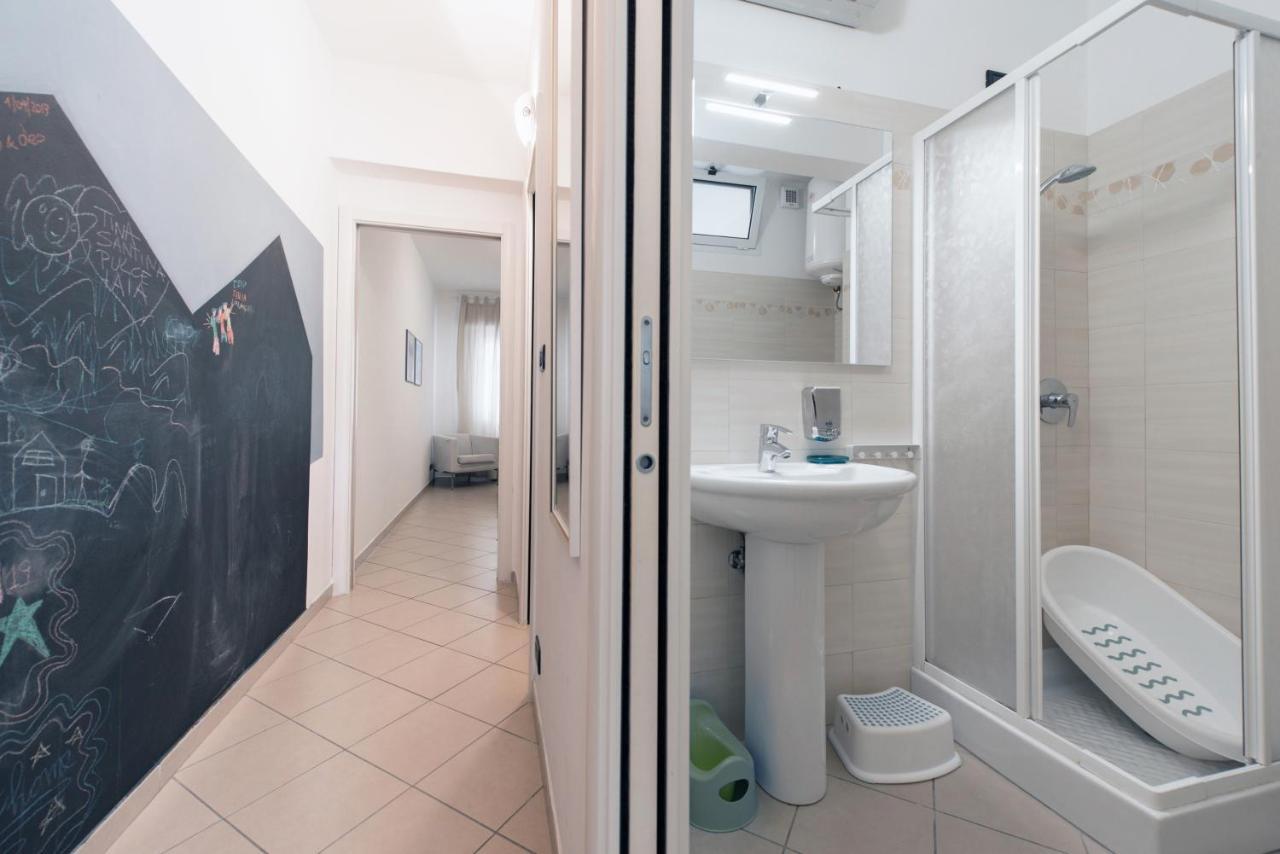 Babyaccommodation Family Comfort Pietra Ligure Exterior foto